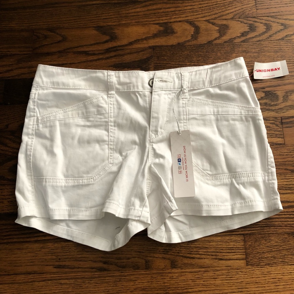Union Bay White Shorts NWT